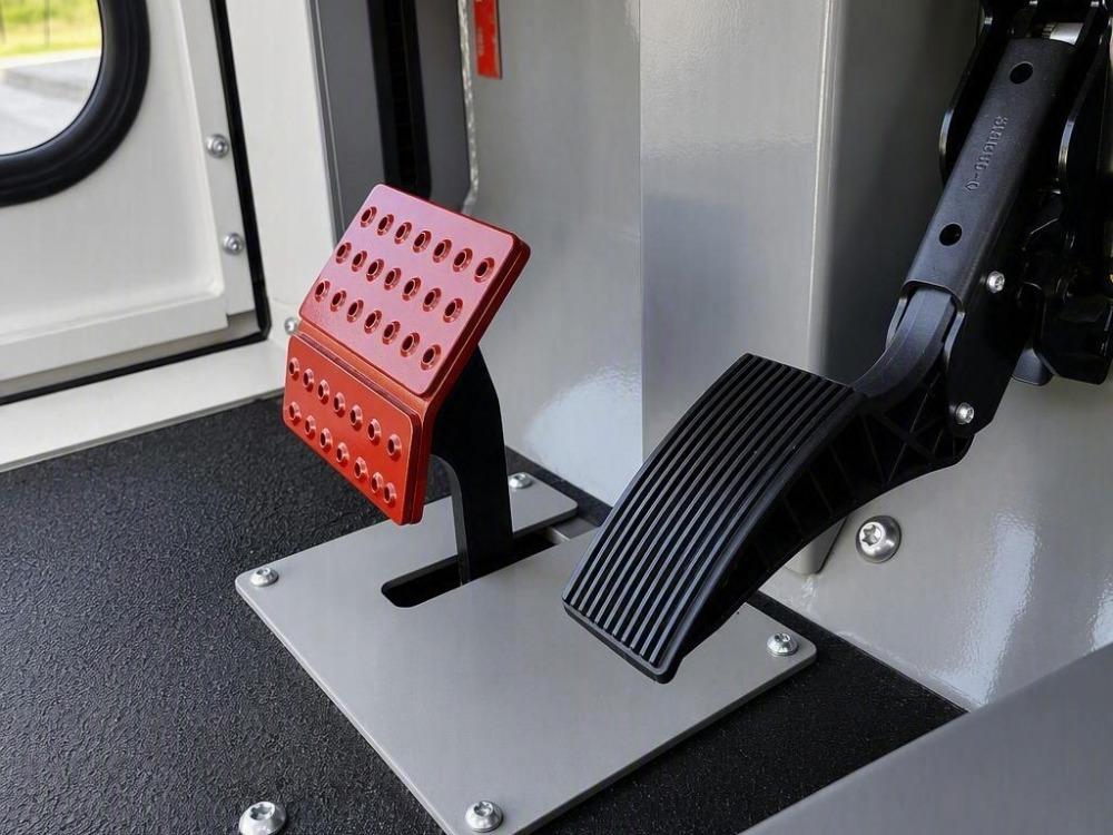 Regenerative breaking on the GSE TUG Endurance
